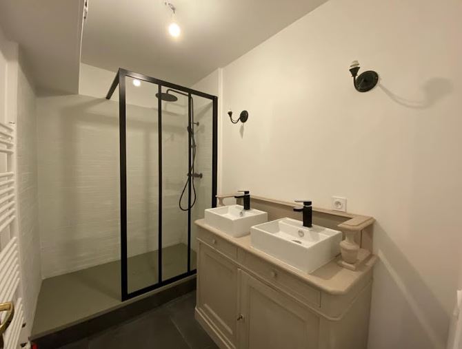 artisan rénovation salle de bains Ariege